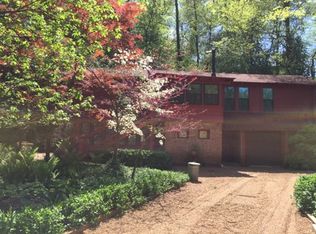 53 Woodland Dr, Collinsville, IL 62234