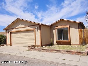 2nd image of 1984 W Southbrooke Cir