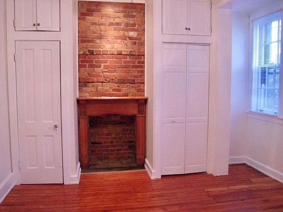 5th image of 348 W Freemason St #2