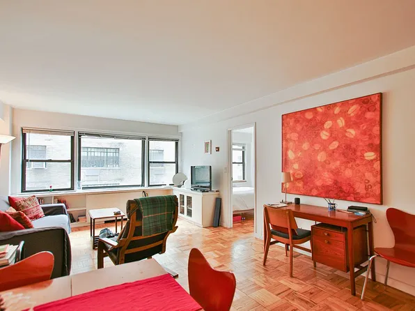 55 E 9th St APT 7N, New York, NY 10003