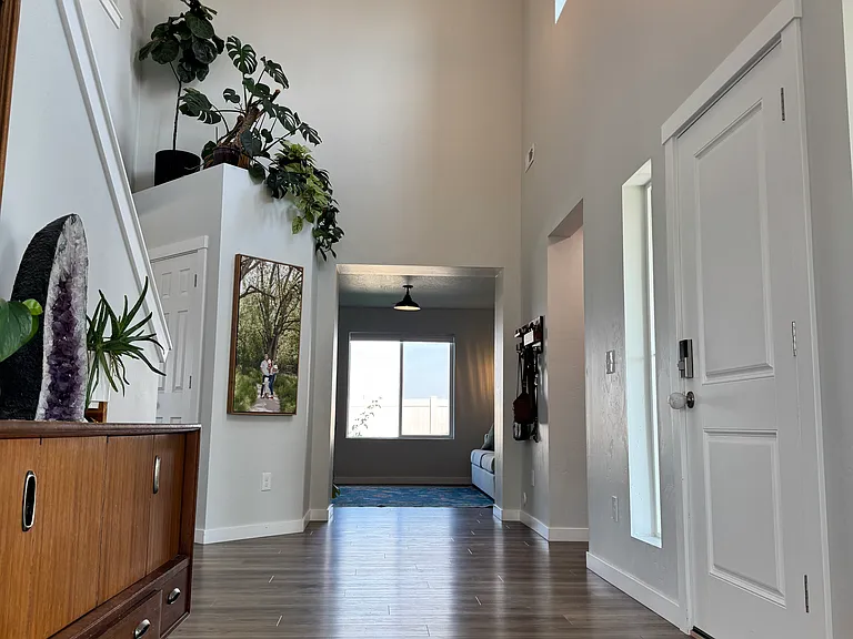 2156 W Arya St — Photo 3