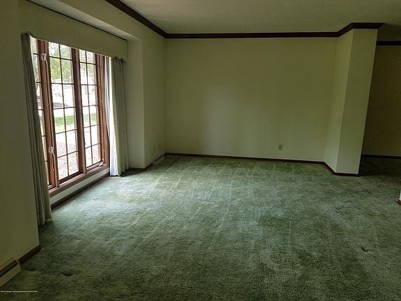 4th image of 4428 Seneca Dr