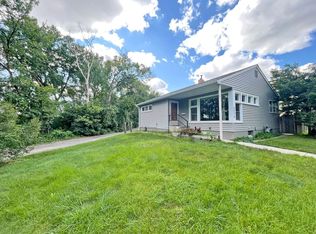 2270 Priscilla St, Saint Paul, MN 55108