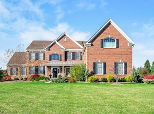 13 Fieldview Dr, Sparta, NJ 07871
