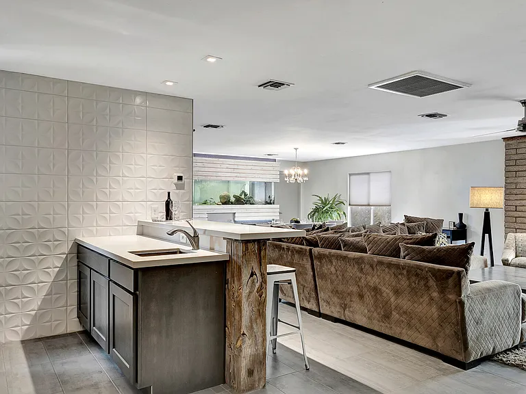 Wet bar, family room, dining area.