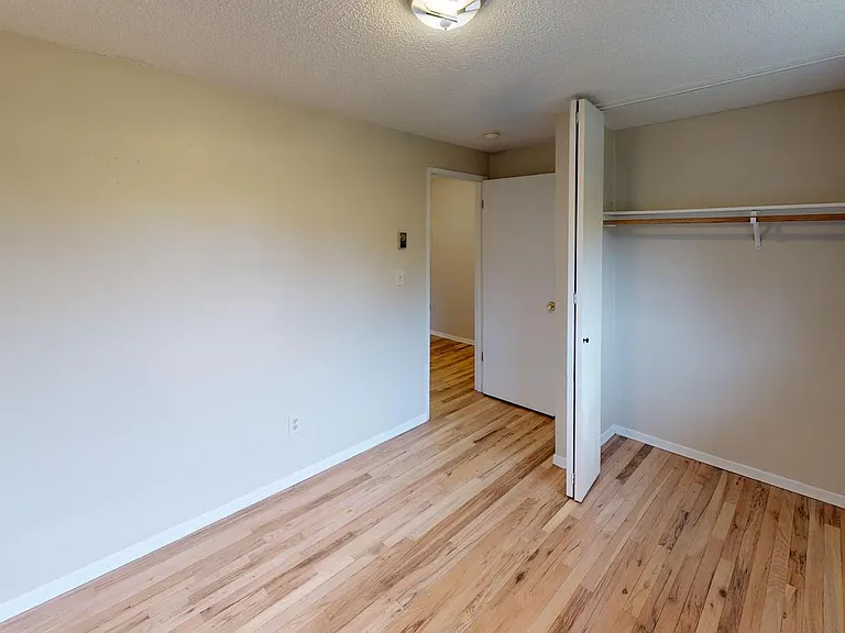 3535 N Borthwick Ave — Photo 15