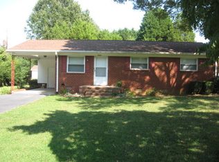 2808 Sam Newell Rd, Matthews, NC 28105