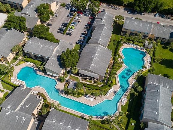 3rd image of 4115 S Semoran Blvd APT 9