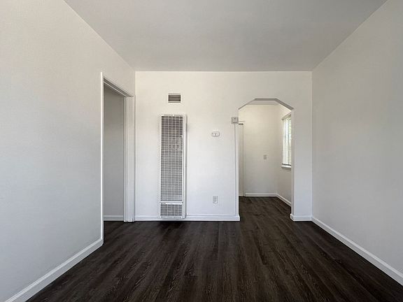 3rd image of 1079 E 21st St APT B