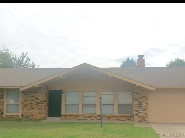 10630 E 113th St N, Owasso, OK 74055