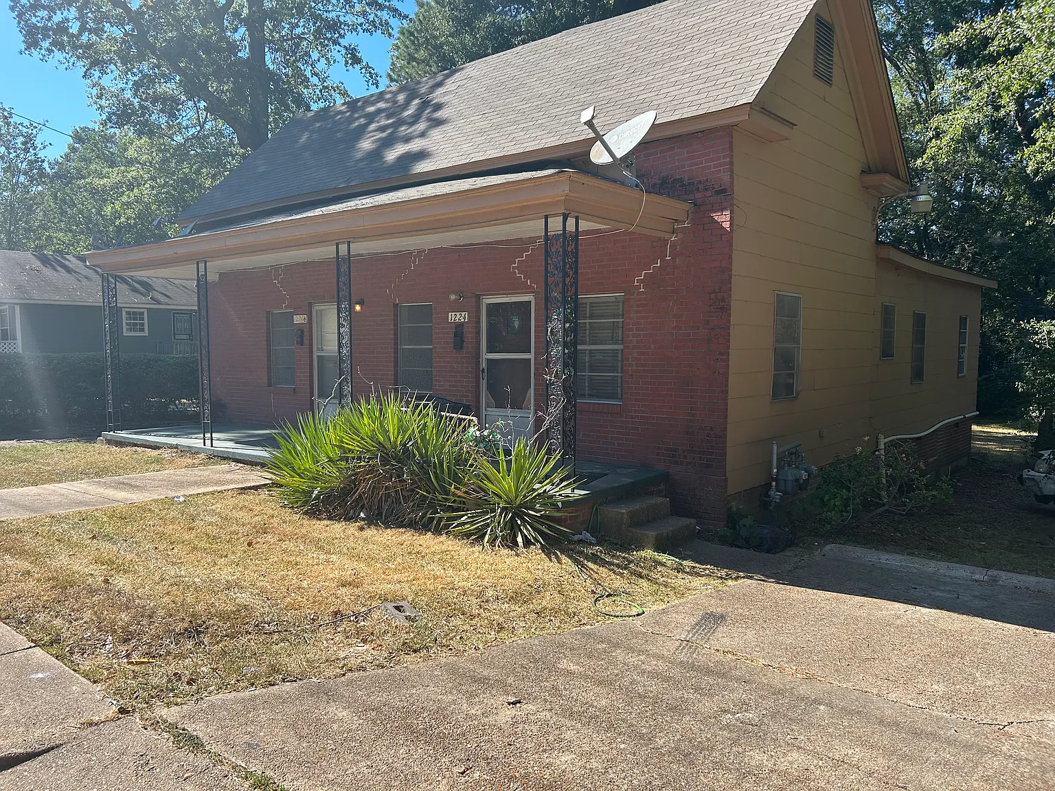 2 bed, 800 sqft, $950 — Photo 1