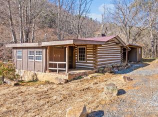 849 S Ammons Branch Rd, Marshall, NC 28753