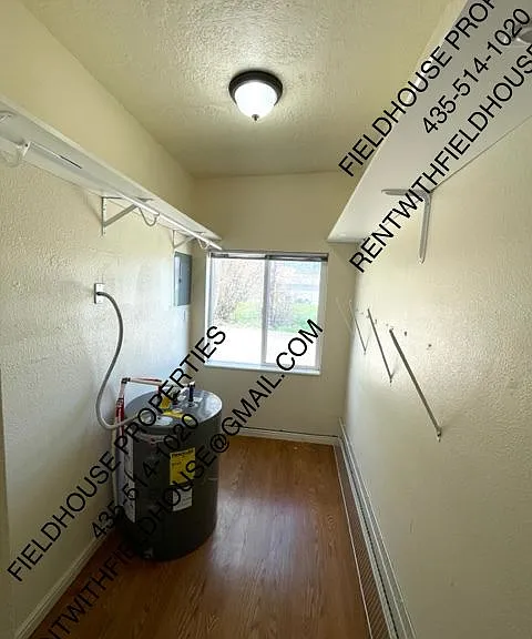 459 N 100 W #3 — Photo 8