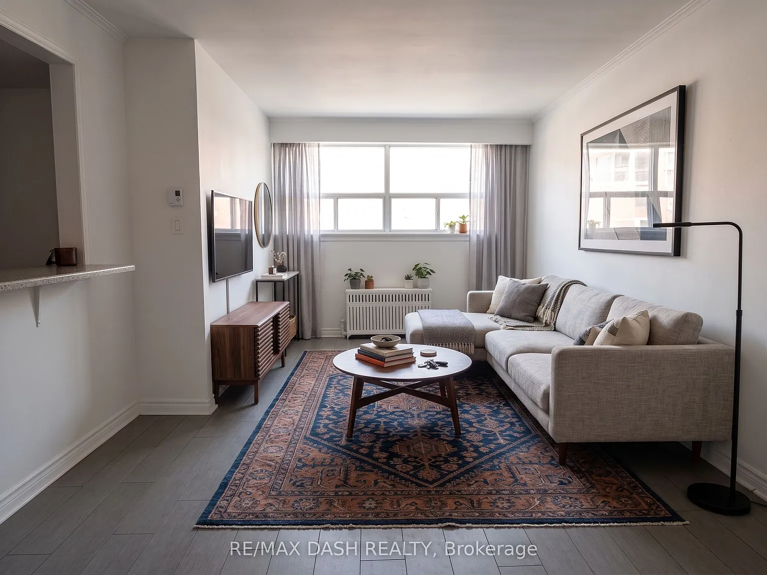 2 bed, $1,800 — Photo 1