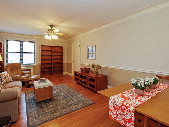 5th image of 17 N Chatsworth Ave APT 3I