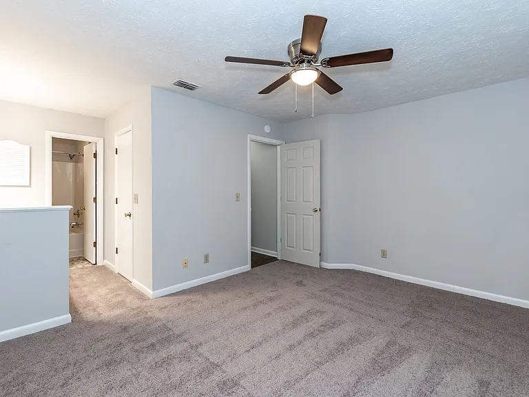 6809 Willowbrook Dr #2 — Photo 13