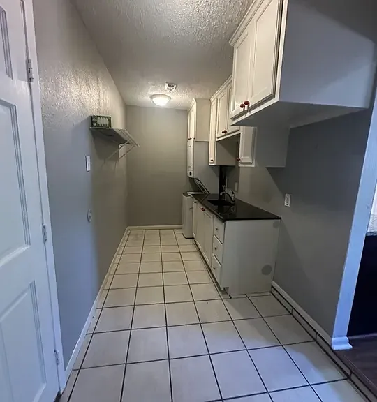 4315 Hoeneke St — Photo 7