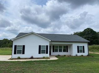 110 Elmwood Rd, Statesville, NC 28625