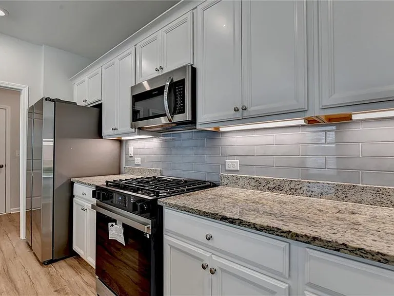 175 Grey Falcon Ave — Photo 24