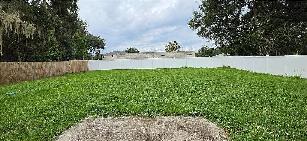 3 bed, 1231 sqft, $1,800 — Photo 4