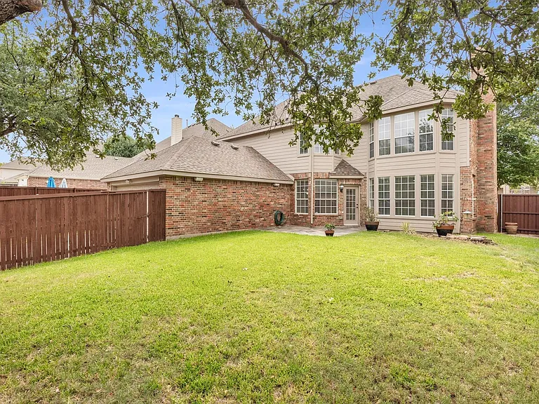 4758 Ridgeland Dr — Photo 26
