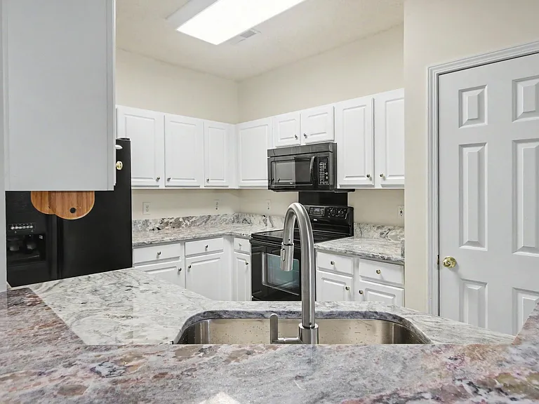 113 Olde Towne Way #3 — Photo 33