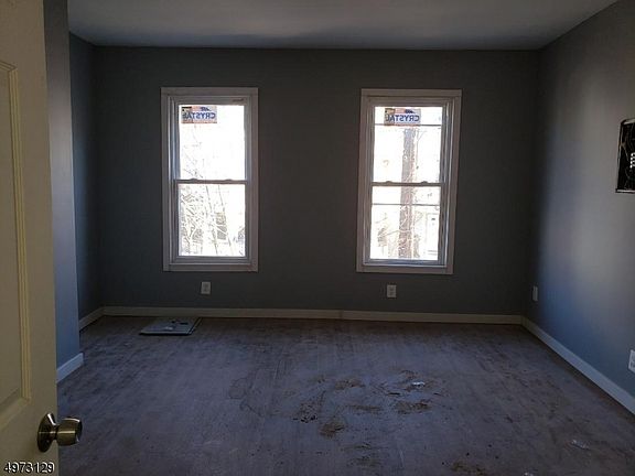 3rd image of 73-75 N 13th St