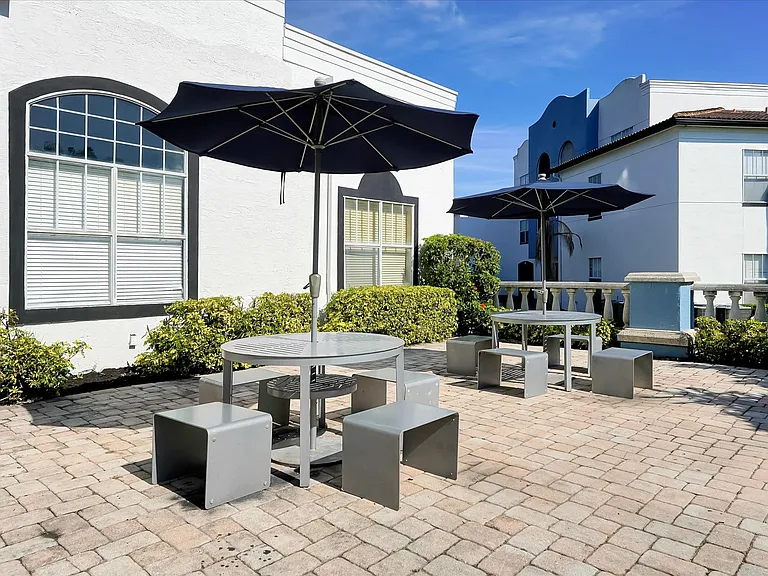 Mission Club Apartments — Photo 26