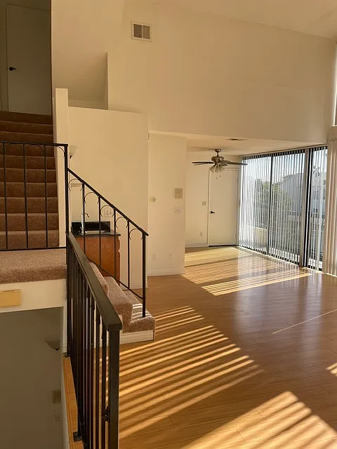3 bed, 1500 sqft, $4,495 — Photo 2