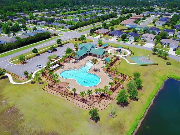 5th image of 145 Brays Island Ln