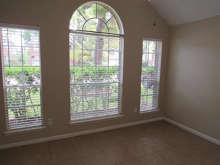 10139 Cedaredge Dr — Photo 31