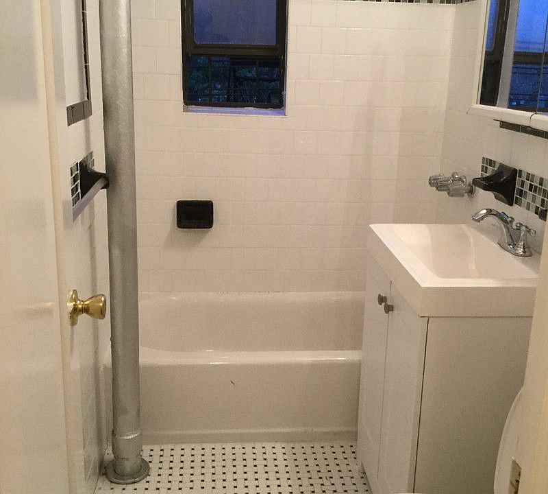 1st image of 4141 46th St APT 3E
