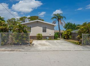 1564 W 20th St, Riviera Beach, FL 33404