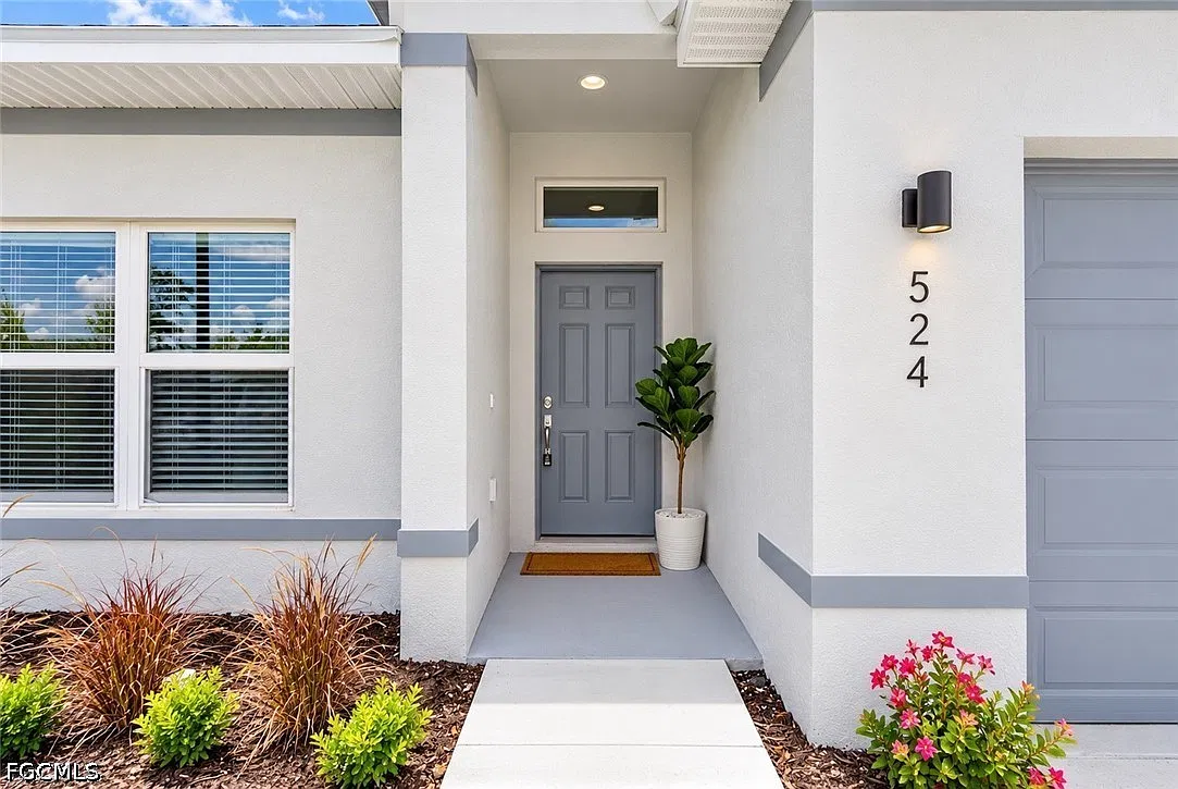 4 bed, 2.0 bath, 1695 sqft, $2,295 — Photo 3