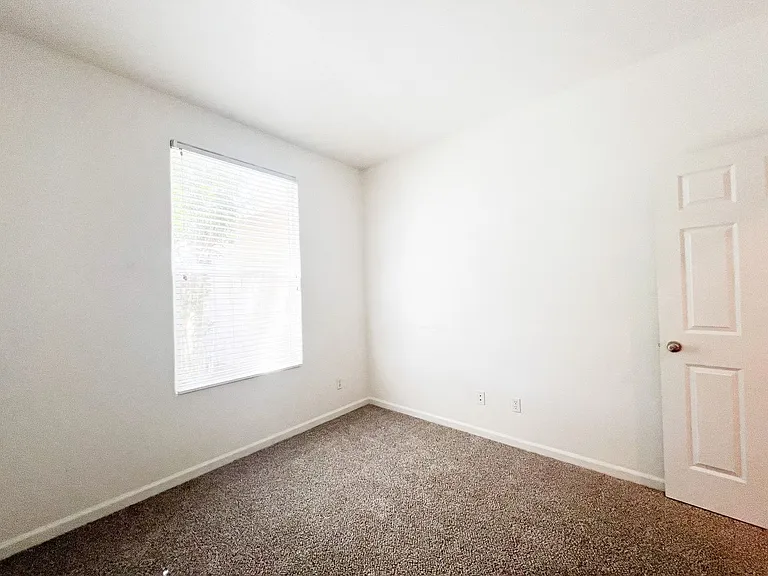 9814 Paso Fino Way — Photo 17
