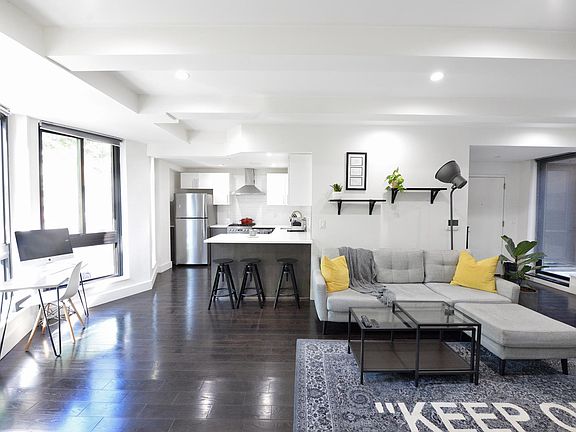 4th image of 2183 3rd Ave #406