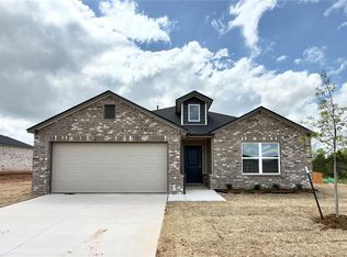 602 Caldwell Dr, Noble, OK 73068