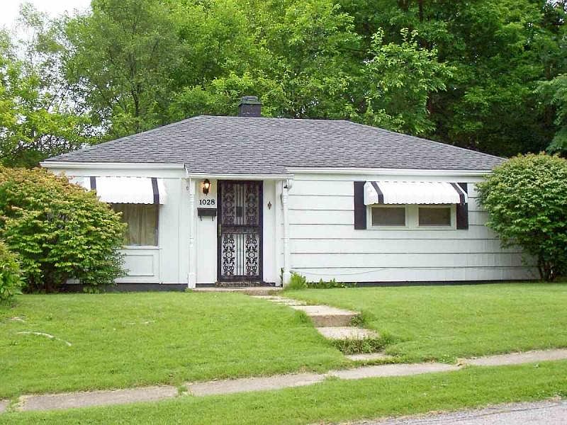 1st image of 1028 Dover Dr