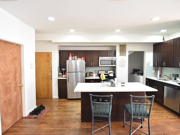 4th image of 330 E 117th St APT 1