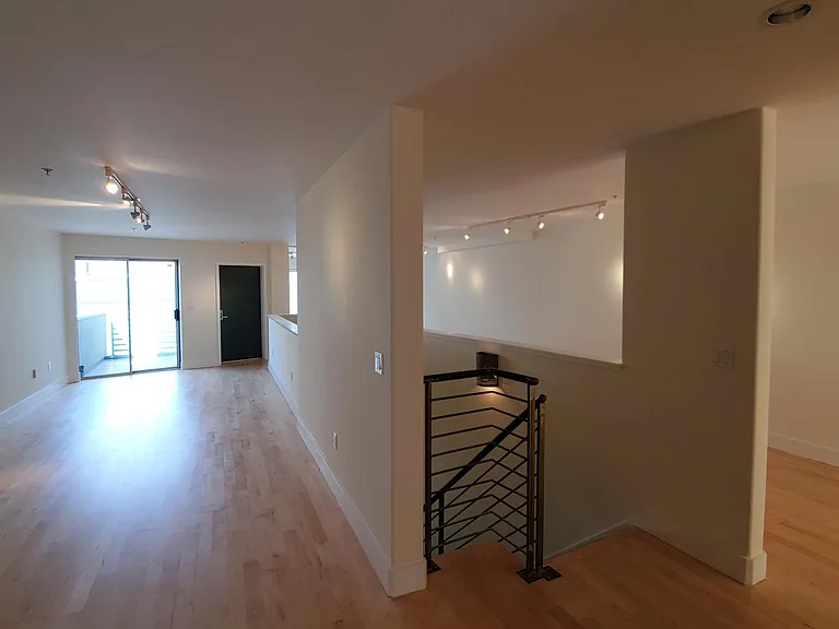 336 Harriet St #2 — Photo 18