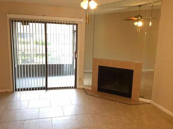 4th image of 7701 Baymeadows Cir W APT 1048