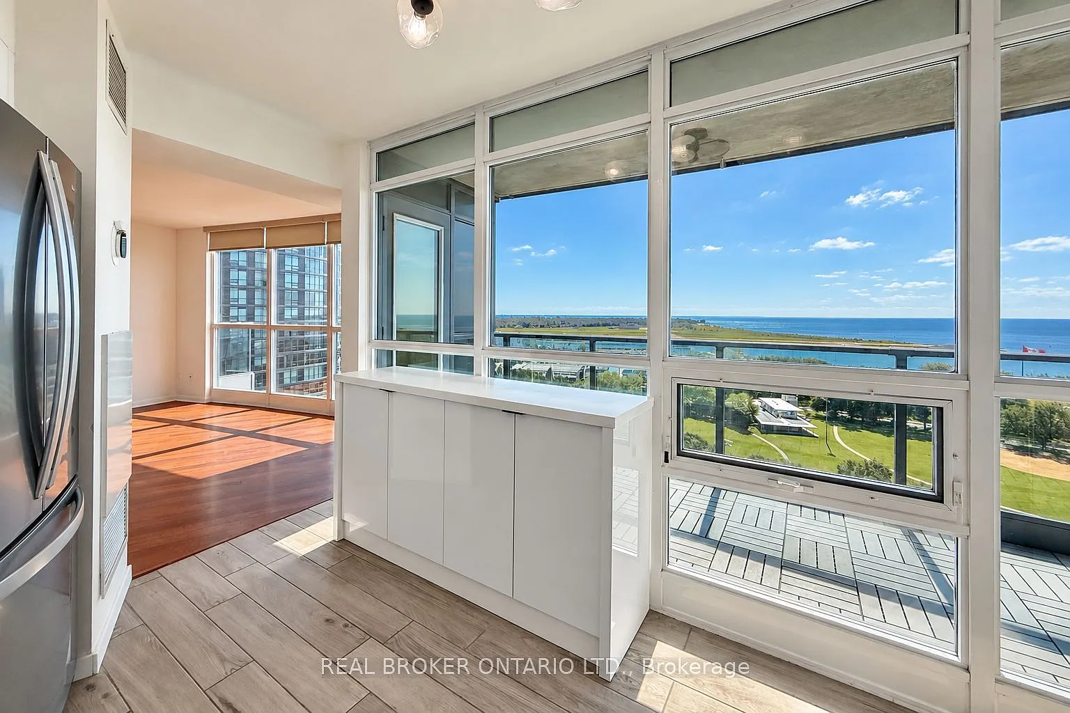 2 bed, $3,800 — Photo 3