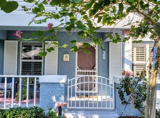 8985 SE Mars St, Hobe Sound, FL 33455