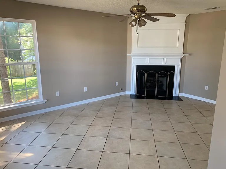 117 Ashby Cross Ct — Photo 9