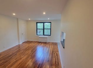 36-25 170th St #5, Flushing, NY 11358