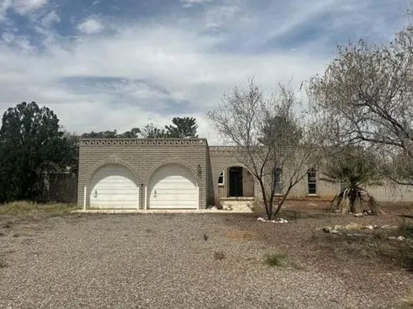 104 N Neff Pl, Pearce, AZ 85625