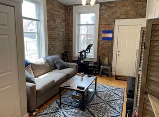 1517 W Cortez St APT 1R, Chicago, IL 60642