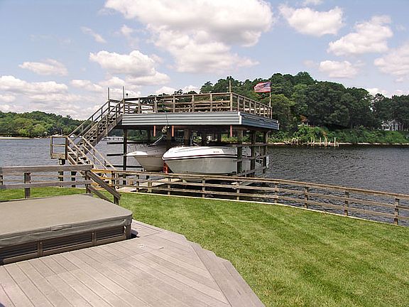 Boat House with 2 Lifts