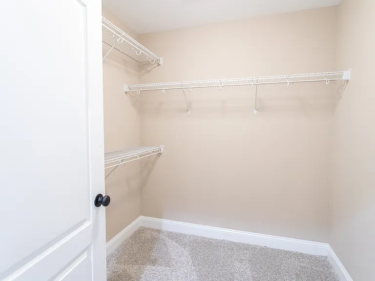 79 Thornblade Way — Photo 64