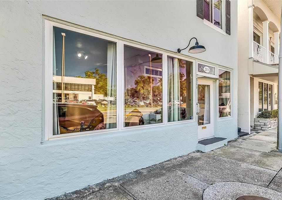 1st image of 311 S PALMETTO AVENUE